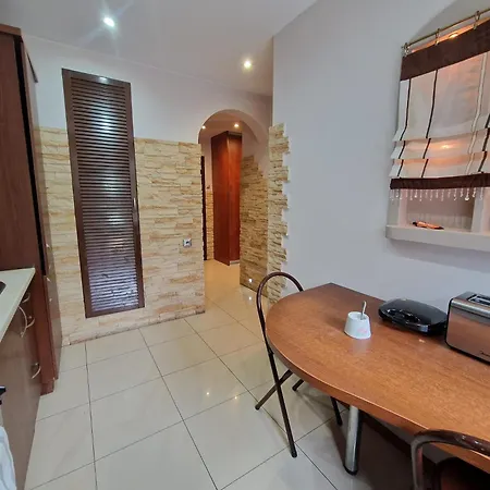 Romantica Comfort By Bookinghost Apartamento